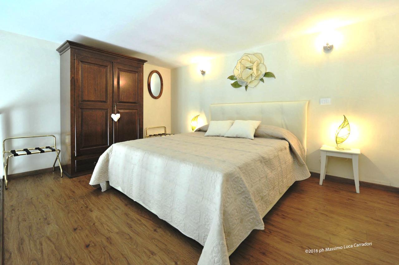 Charming Suite Cavour Heart Of Florence Florença Exterior foto