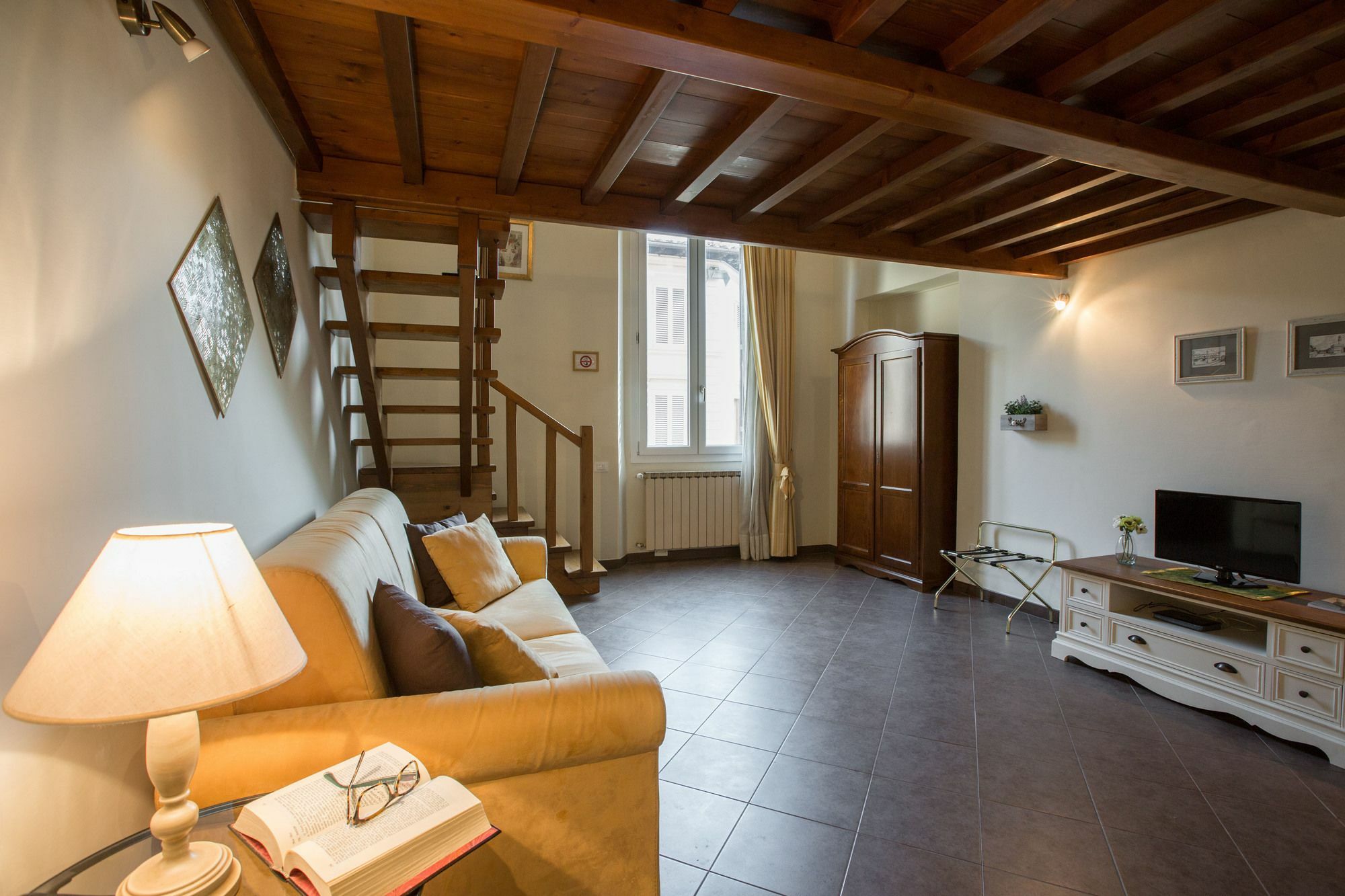 Charming Suite Cavour Heart Of Florence Florença Exterior foto